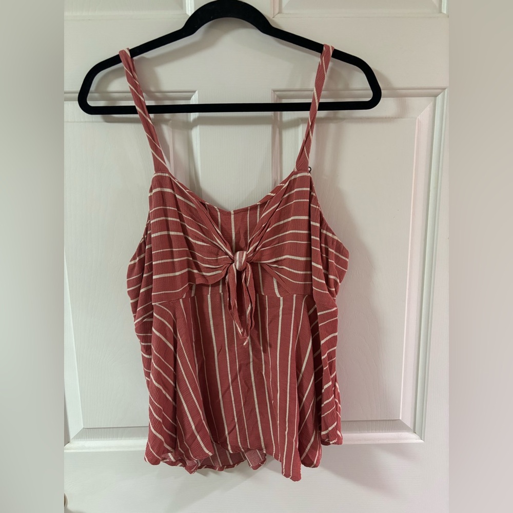 Maurice’s tank top